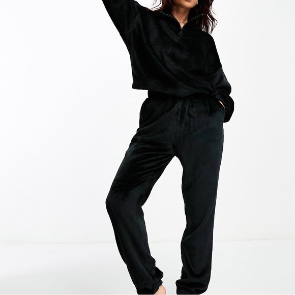 Fleece lounge zip up - Picture 2 of 2